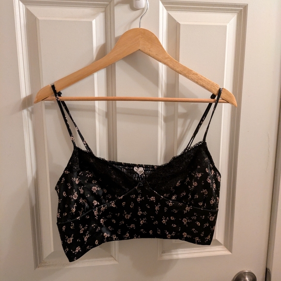 Garage Satin Floral Black Lace Trim Cami Top - Picture 1 of 3